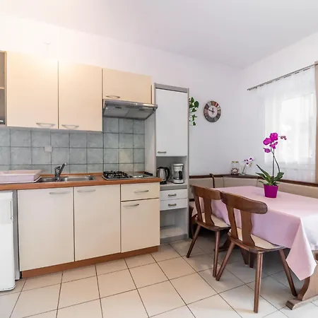 Cozy Apartment Mendula Medulin Exterior photo