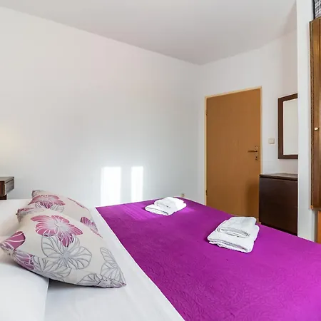 Cozy Apartment Mendula Medulin Exterior photo